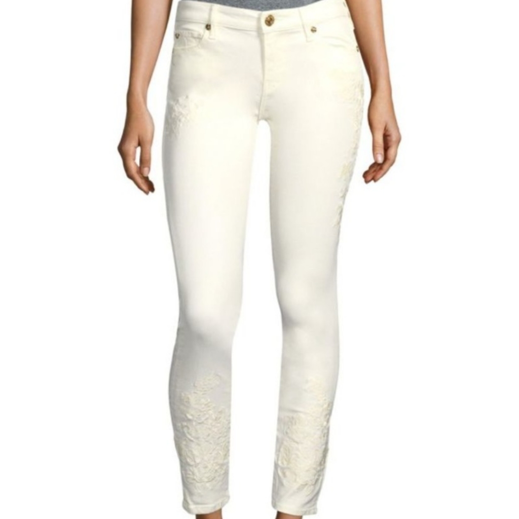 Nwt True Religion Pearl Embroidered Jeans